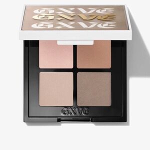 GXVE EYE SEE IN COLOR
MULTIDIMENSIONAL EYE SHADOW QUAD